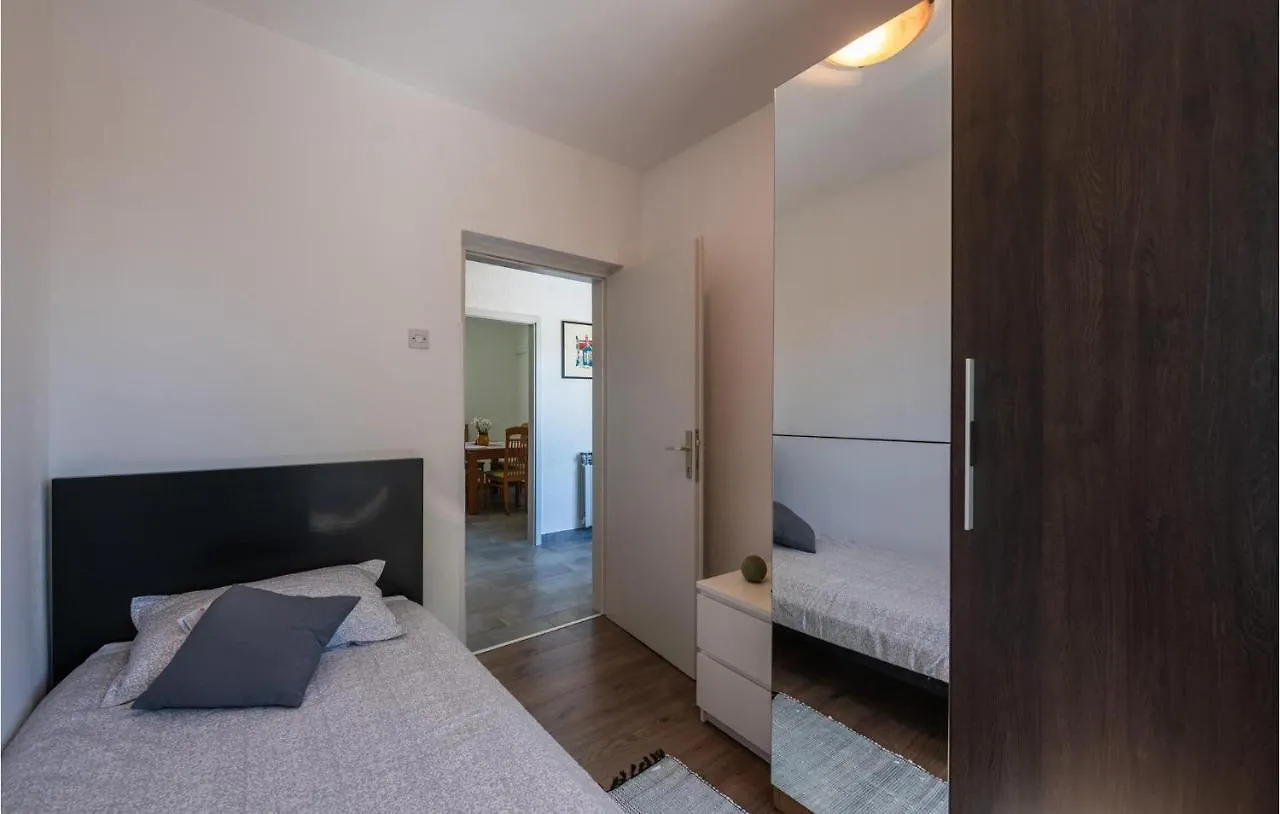 Holiday home 6 Bedroom Beautiful Home In Nedescina Ruzici