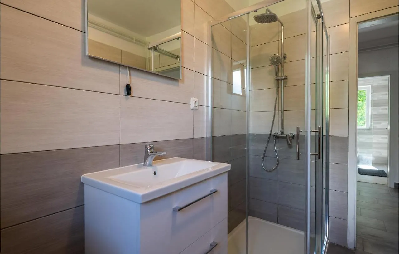 6 Bedroom Beautiful Home In Nedescina Ruzici  Ruzici (Sveta Nedelja)