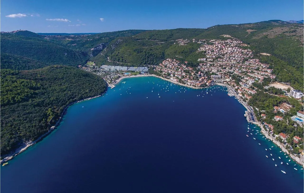 6 Bedroom Beautiful Home In Nedescina Ruzici  Croatia